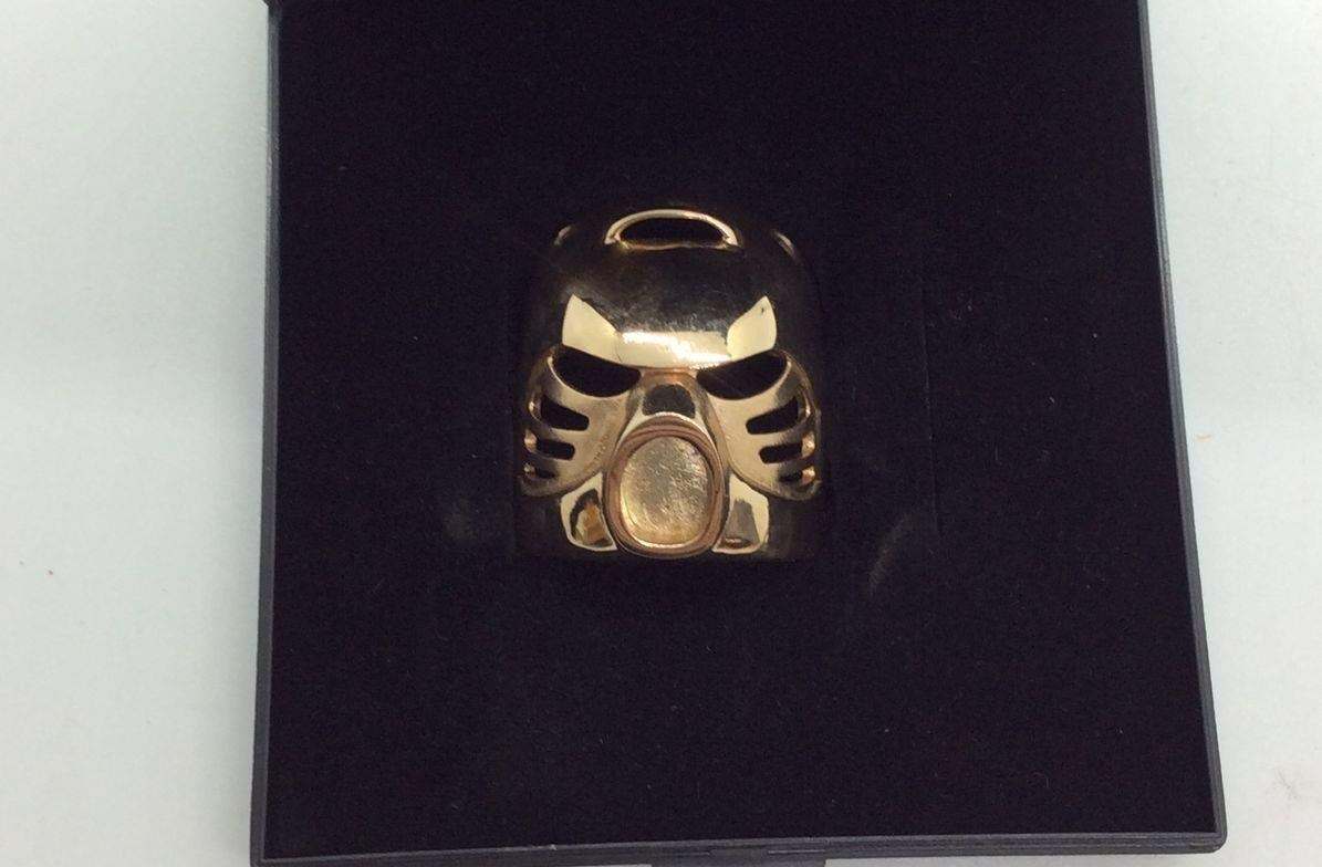 14-karat Lego piece sells for more than $18,000 at Goodwill auction — again